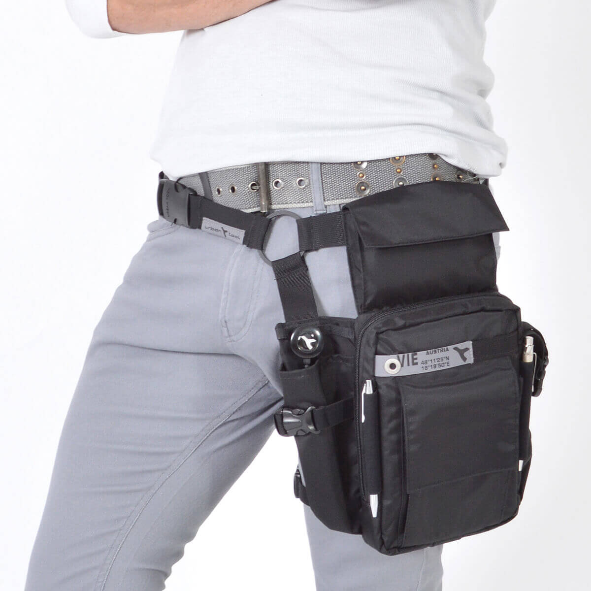 Gadget carry holster fits 7-8 tablets, 6 smartphones, wallet, passport -  travel legHolster
