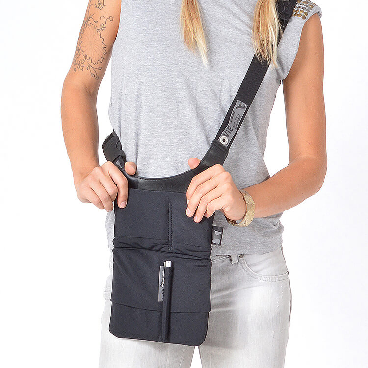 phone holsters & fanny packs for running, outdoor, business, travel